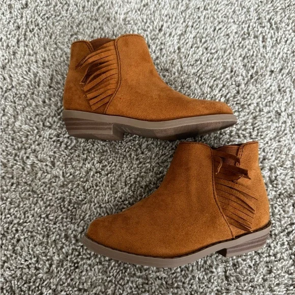 Old Navy Toddler Brown Suede Ankle Boots Side Zip Fringe Ankle Boots Size 7 - Picture 6 of 10